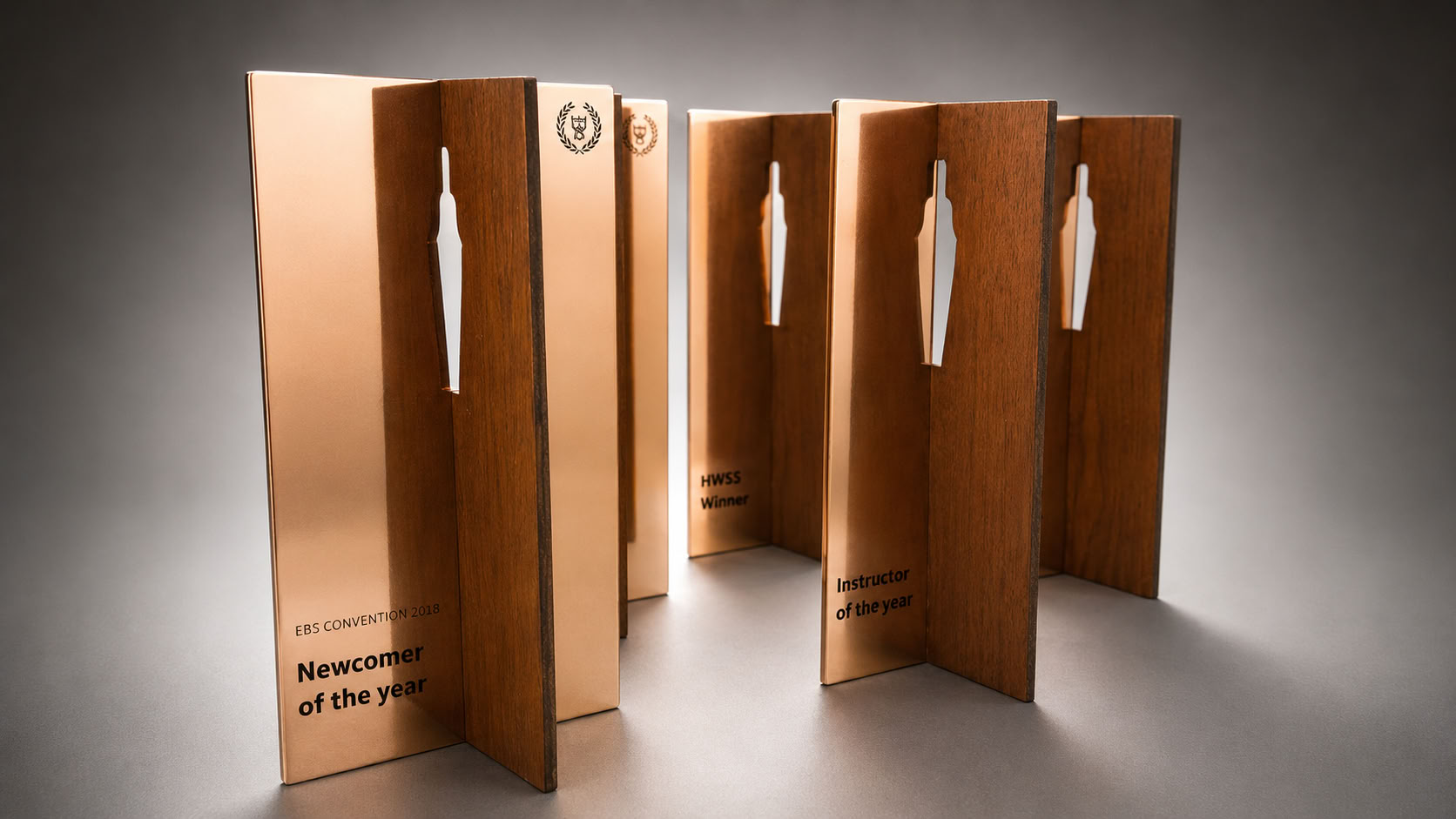 Trofeos de cristal y premios de lujo fabricados en Barcelona